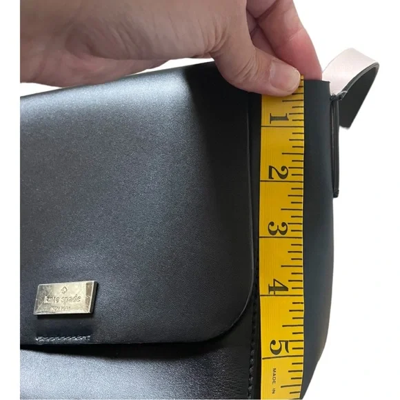 KATE SPADE Black and Light Pink Leather Crossbody Purse - Picture 11 of 13